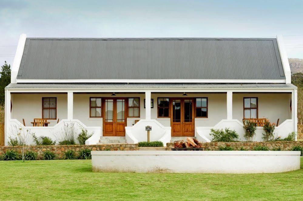 보트리비에르 Endless Vineyards At Wildekrans Wine Estate 게스트하우스 외부 사진